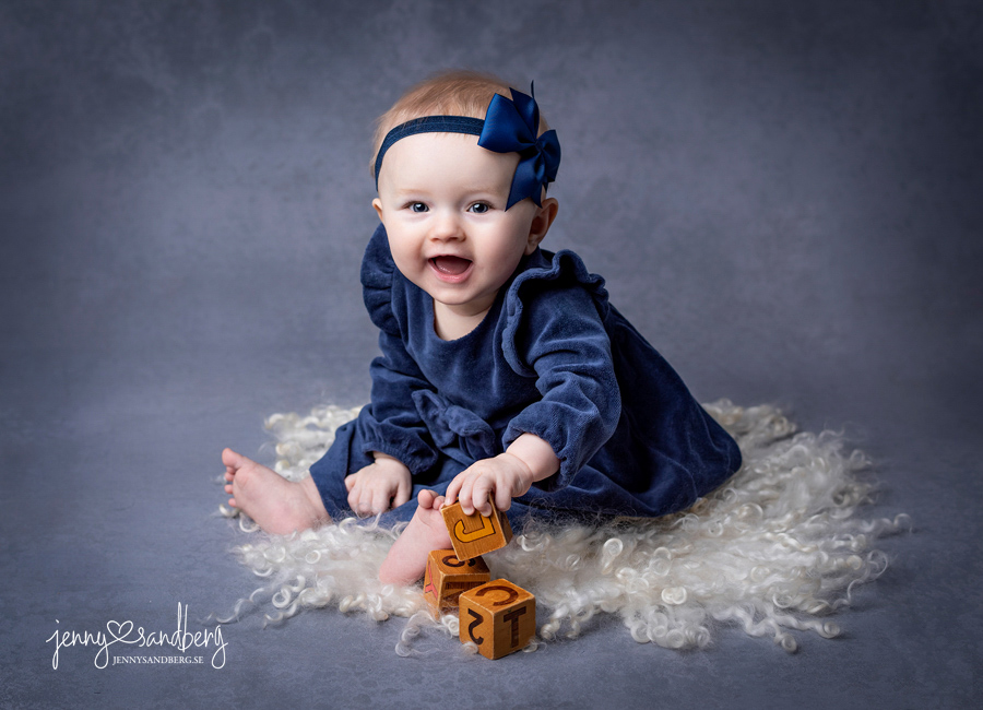 Babyfoto 6 månader, babyfotograf lund, babyfotograf malmö, babyfoto